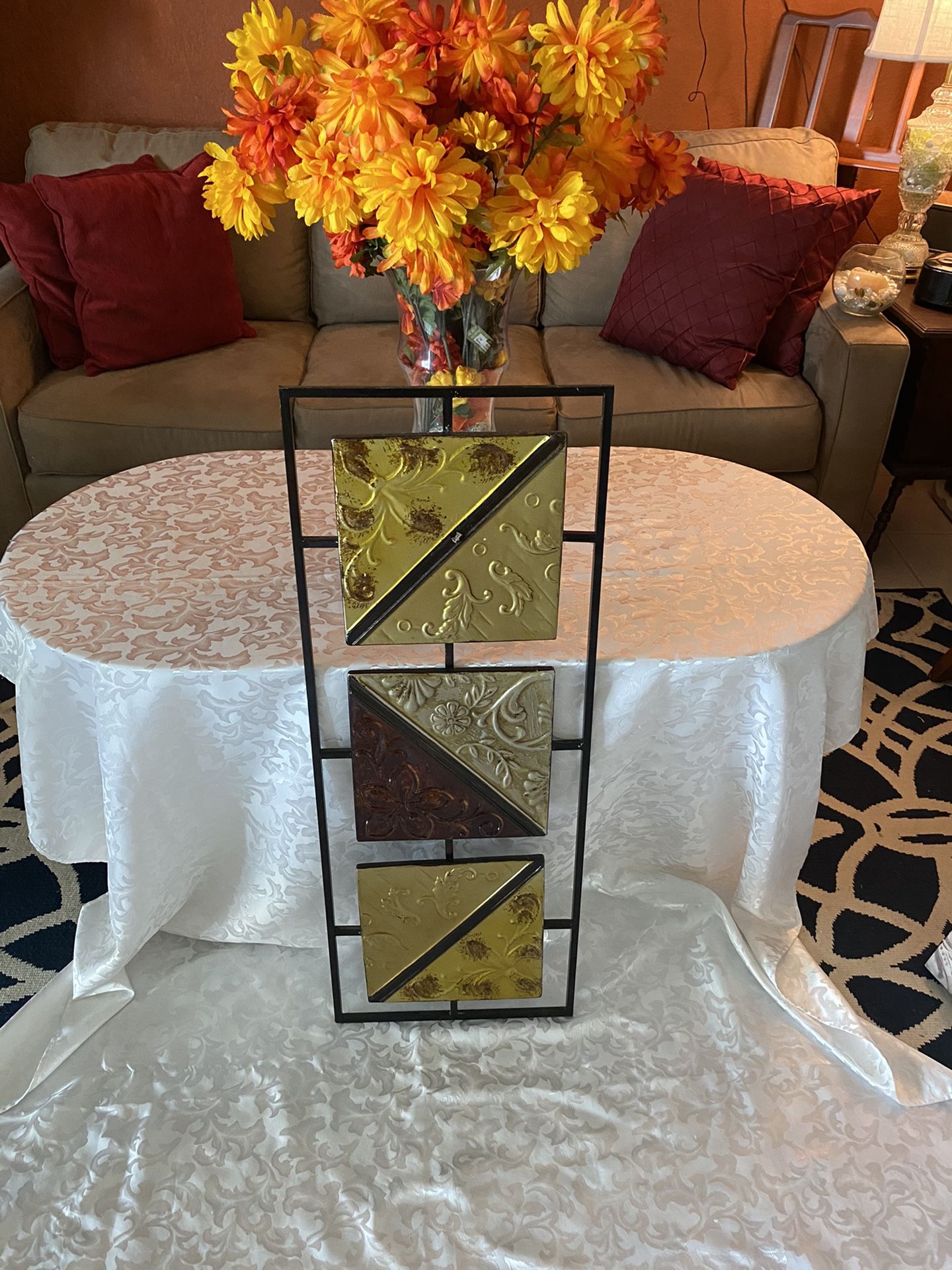 Like New Metal Art Decor Indoor or Outdoor!
