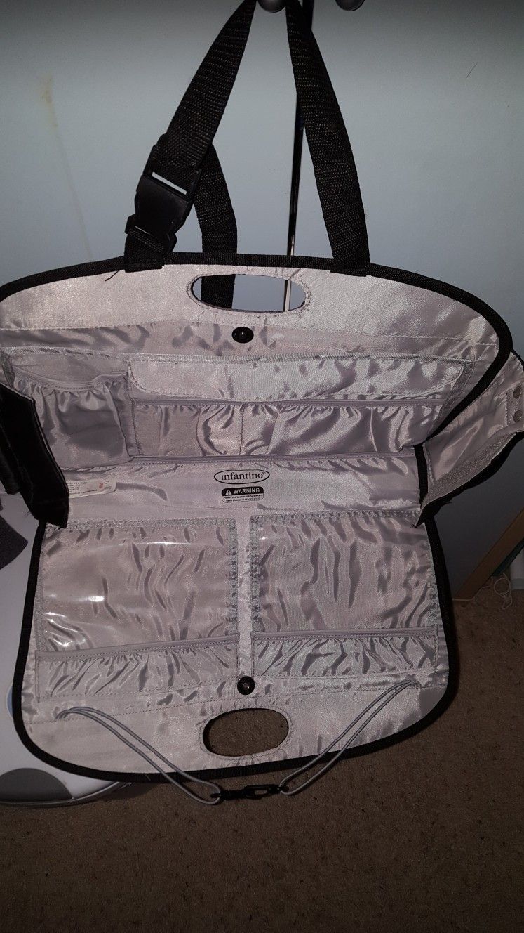 Infantino Organizer