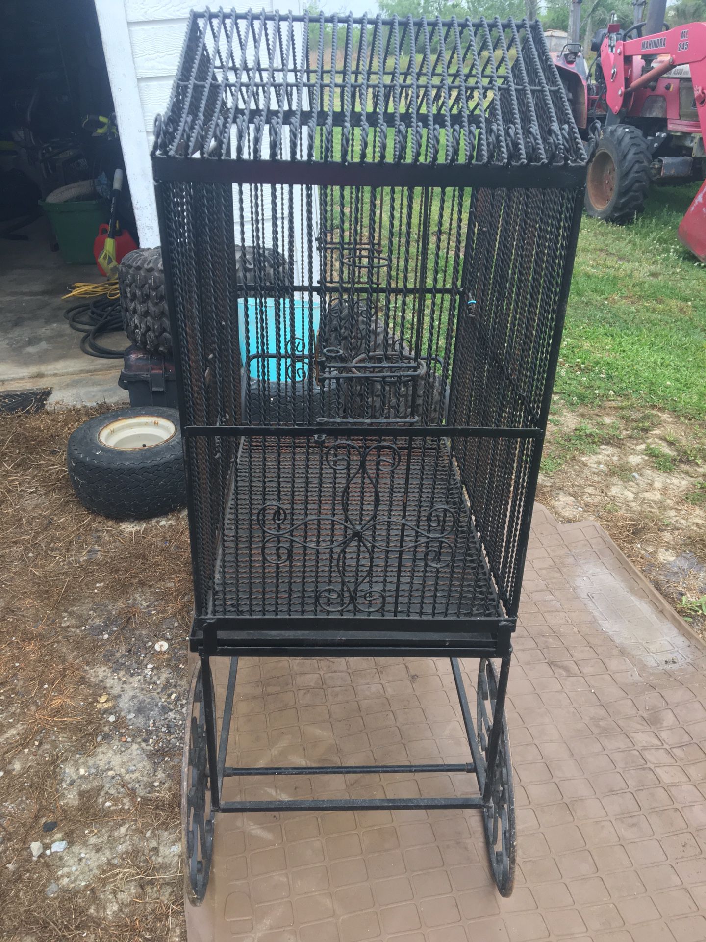Metal Carriage Cage