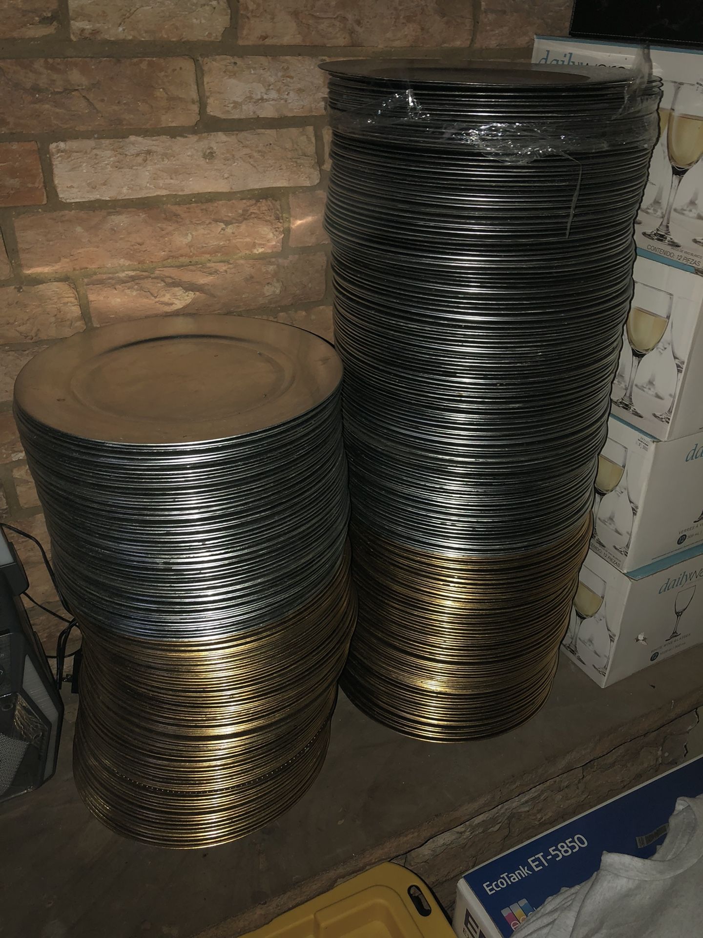Charger Plates