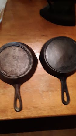 Vintage number 3 cast iron frying pans Thumbnail