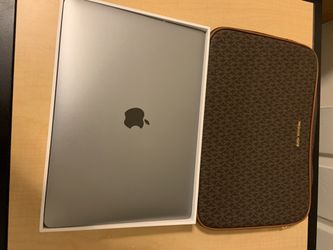 Apple Macbook Air  Thumbnail