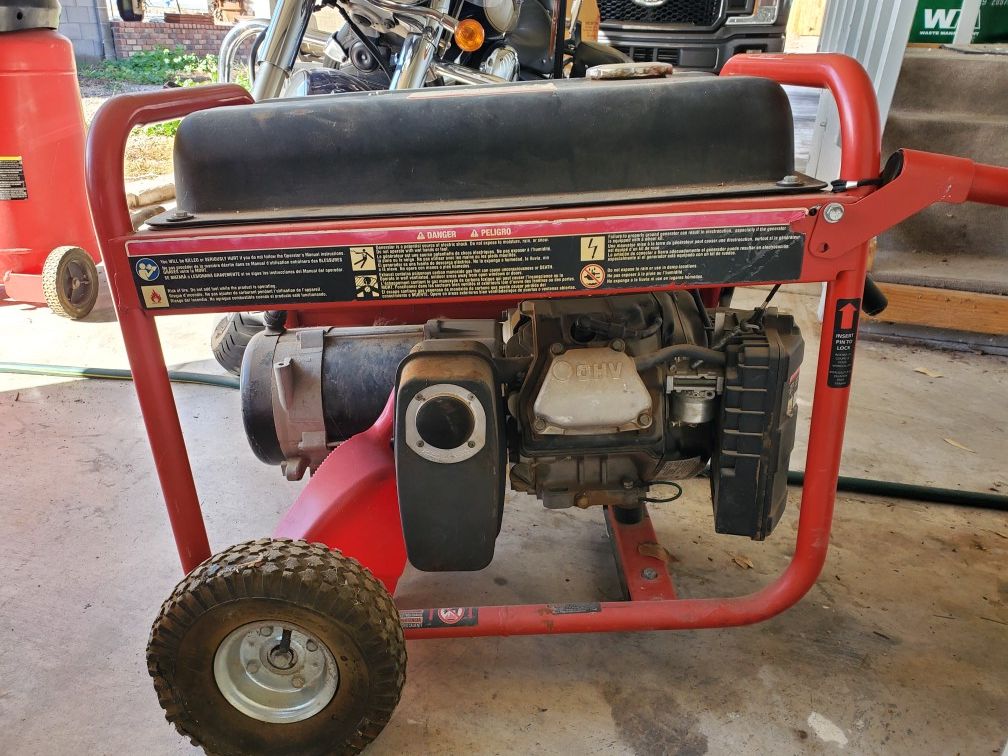 Homelite 5700 watt generator for Sale in Mesa, AZ - OfferUp