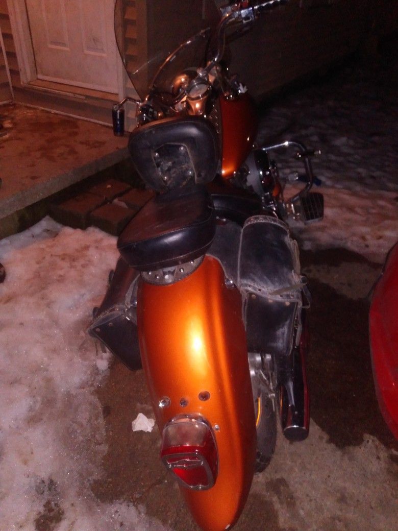 2000 Yamaha V Star