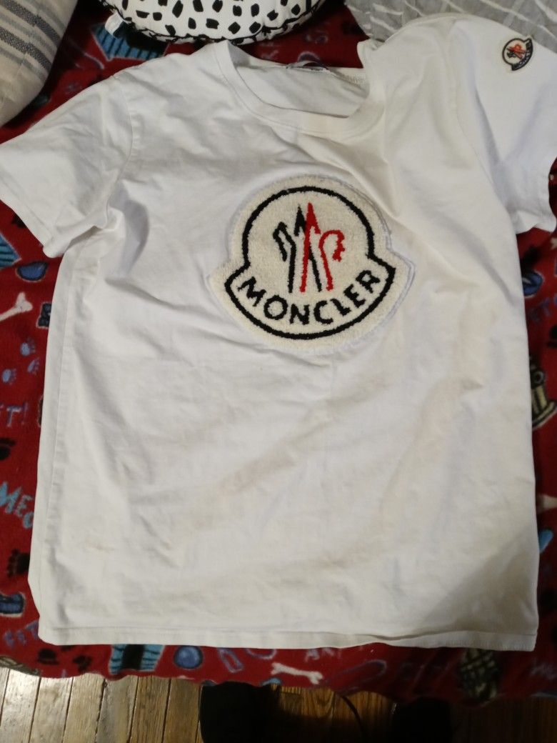 Large Men's Moncler T-Shirt