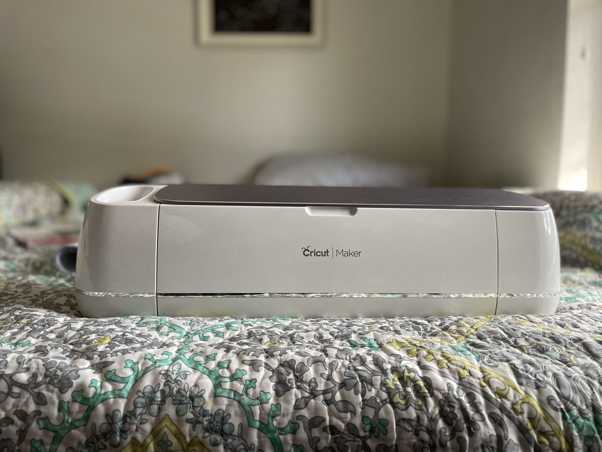 Cricut And Bundle NEW