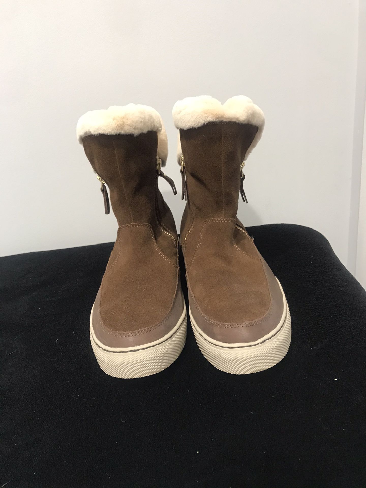 Cougar Brown Suede Women’s Boots