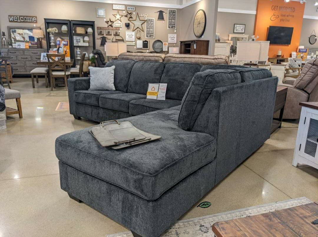 🪶💲39 Down Payment. IN STOCK SPECIAL] Altari Alloy LAF Sectional

by Ashley Furniture