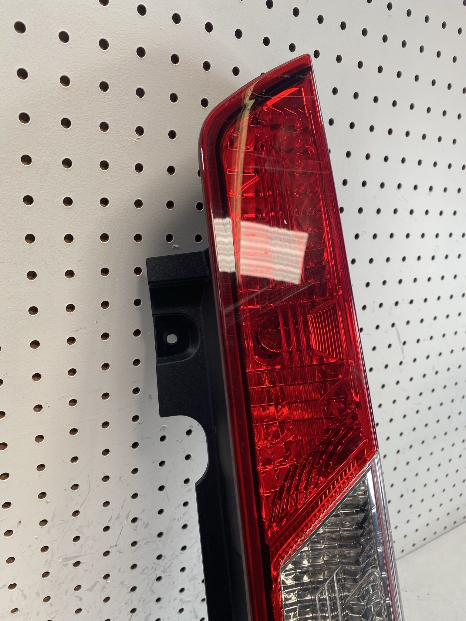 2015 2019 FORD TRANSIT RIGHT SIDE TAIL LIGHT OEM
