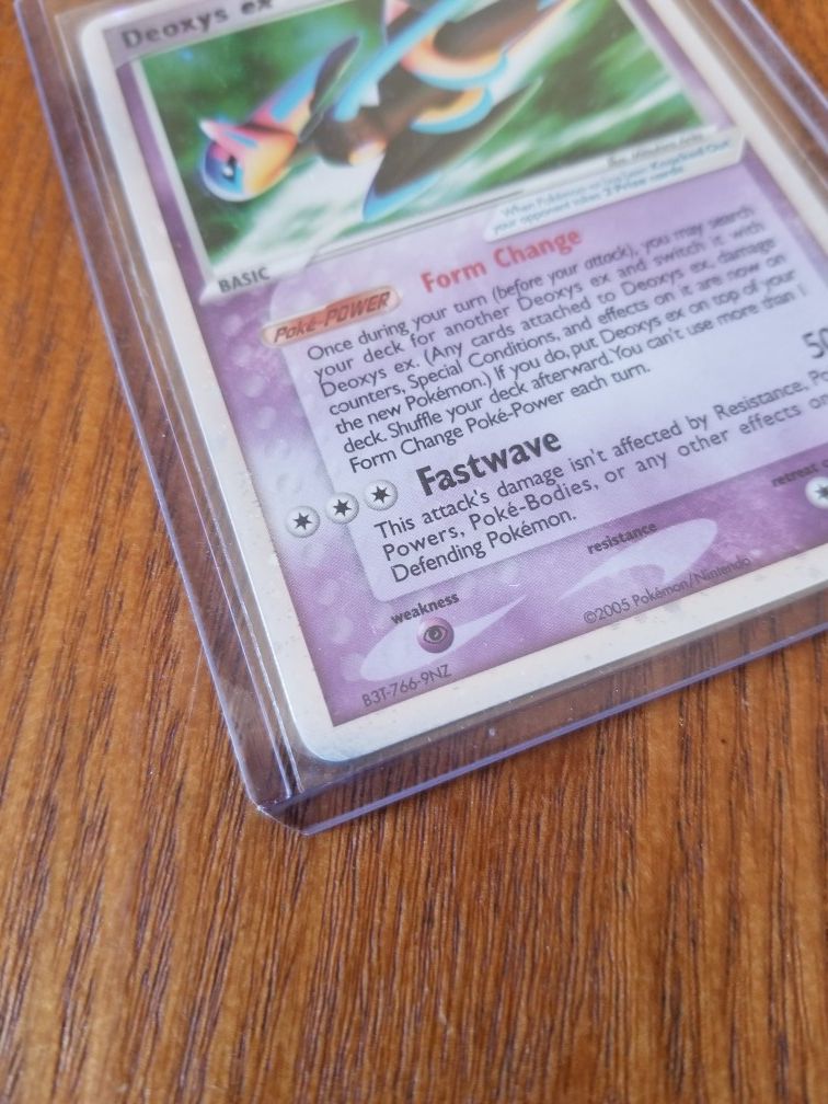 Pokemon EX Emerald *Holo*Rare Deoxys EX 93/106 NM/MINT Condition!!