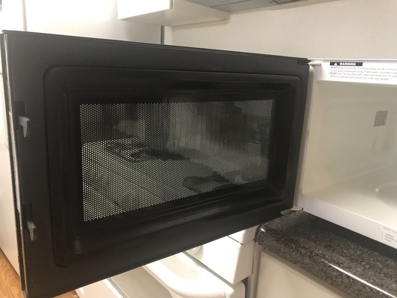 Panasonic NNSN778S 1250 Watts Microwave Oven 1.6 Cu. Ft. for Sale in
