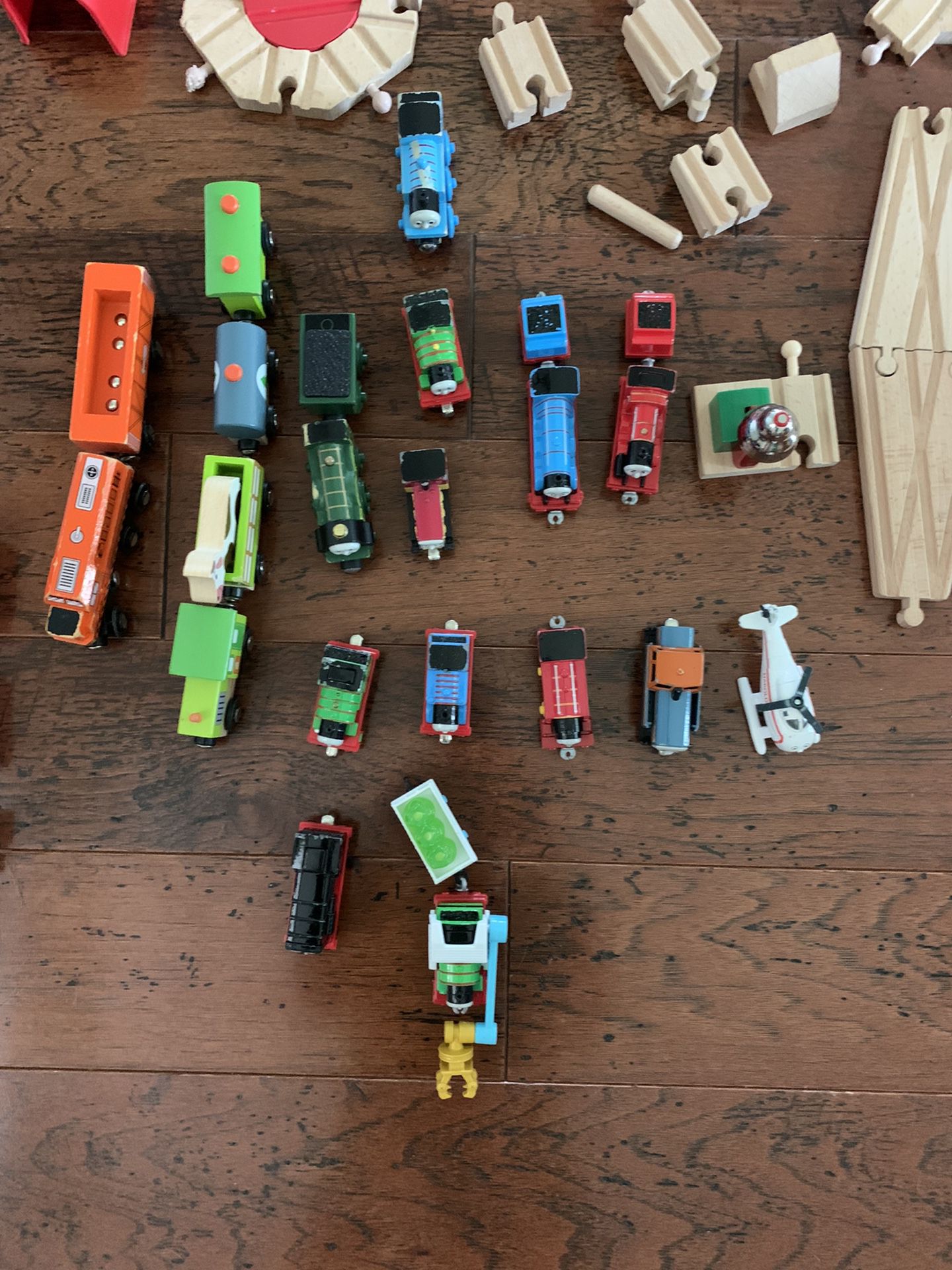 91 Piece, Thomas & Friends, Mellisa & Doug, Ikea Train set Toys  (Cleaned & Sanitized)