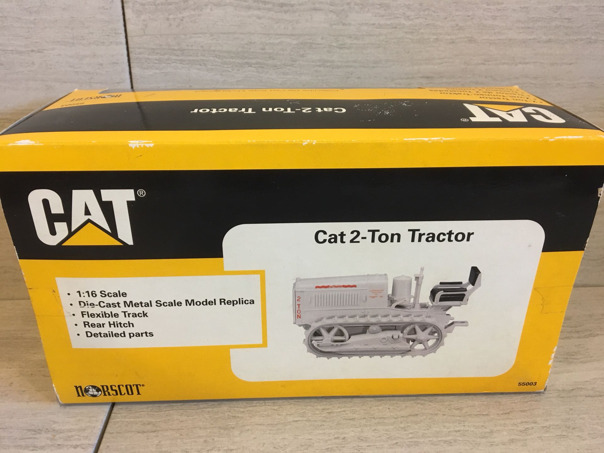 Norscot Die Cast 1:16 scale CAT 2-ton tractor- New in original packaging