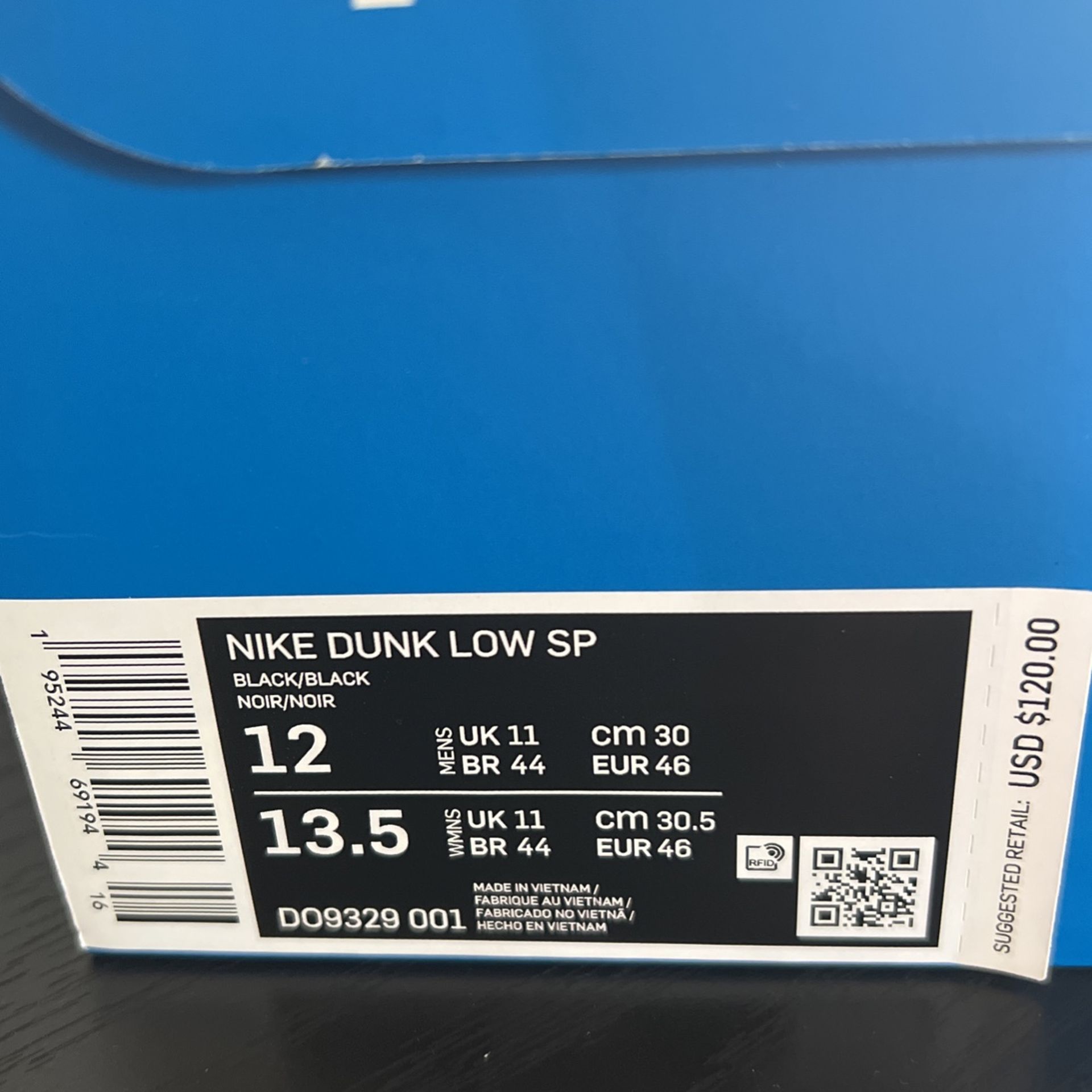 Nike Dunk Undefeated Size 12