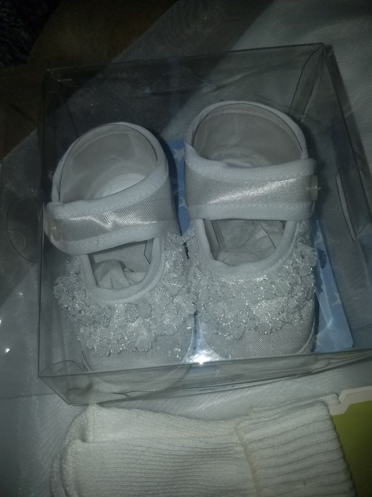 BRAND NEW CORRINE BRAND NB-3 MON & UP TO 6 MON. BAPTISMAL CHRISTENING BABY GIRL DRESS WITH TAGS STILL IN PLASTIC