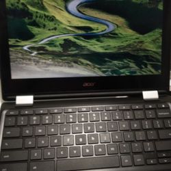 Touch Screen 2 In 1 Acer Chromebook/Tablet  Thumbnail