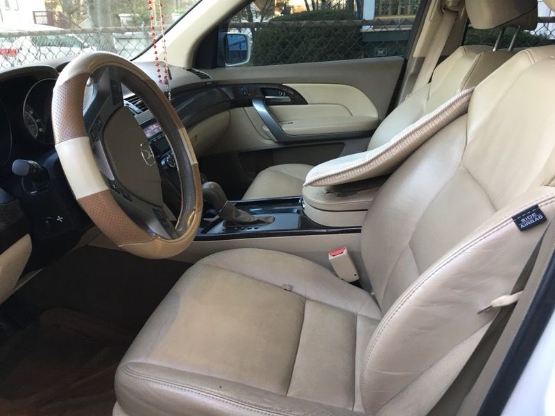 Acura MDX tech