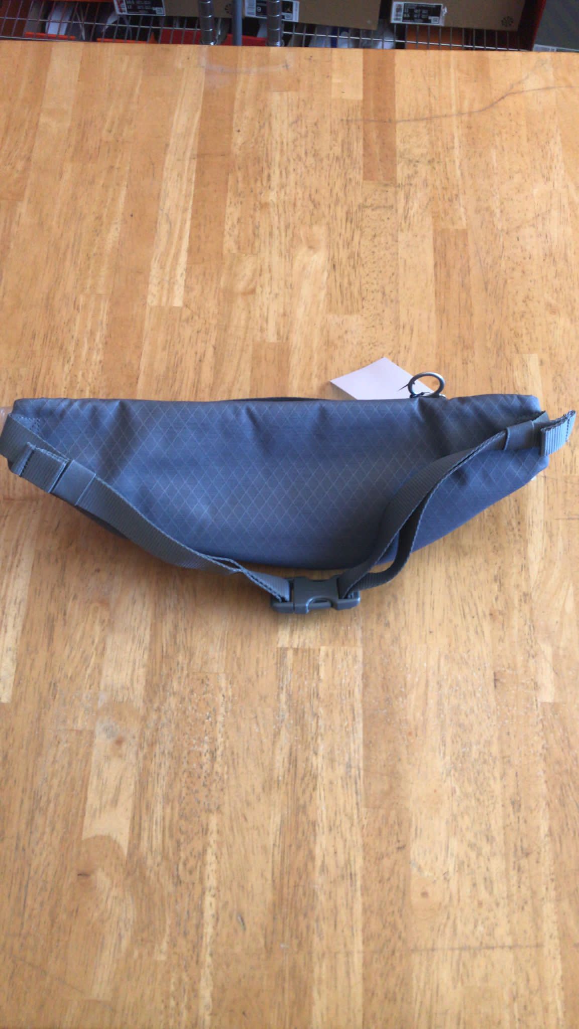 Brand new Nike fanny pack hip waist belt bag Crossbody gray Volt