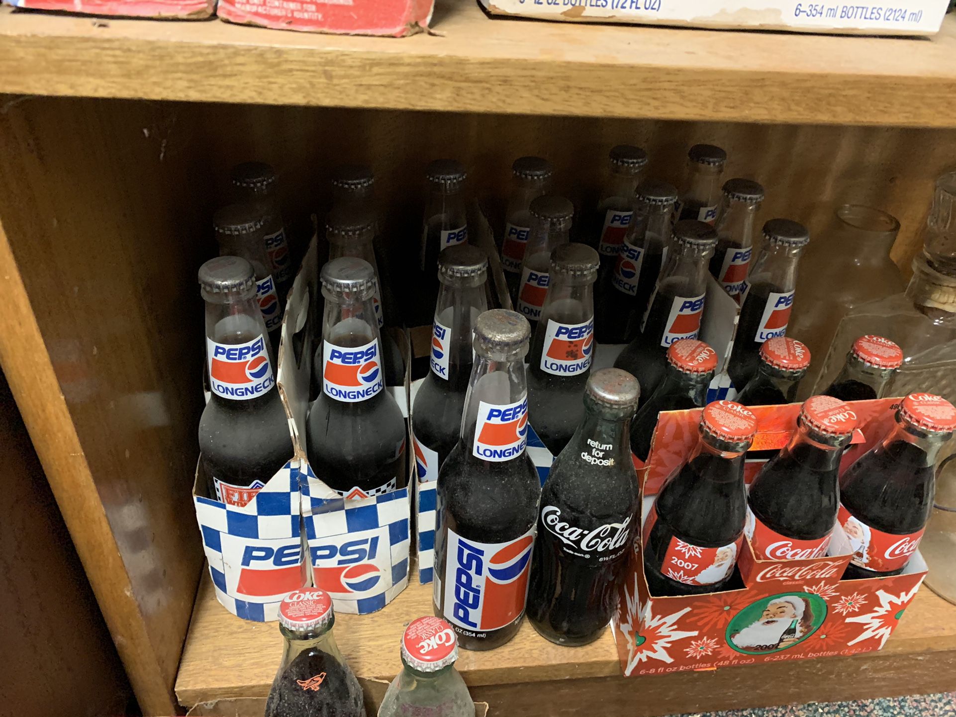 Thousands Of Collectible Bottles And Glass At Local Vintage And Antique Store! Coca-Cola Pepsi Dairy And More