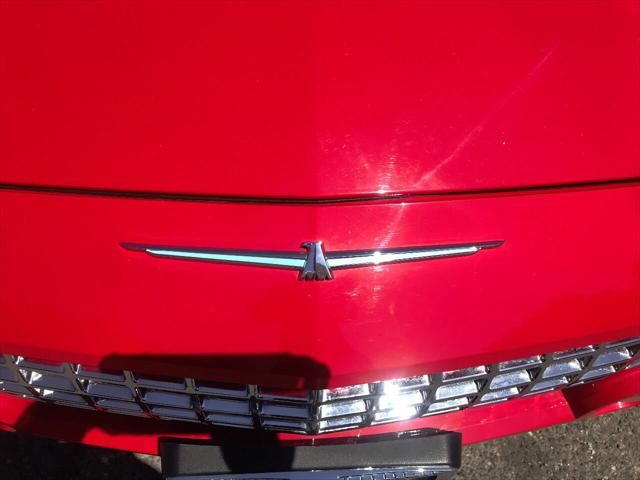 2005 Ford Thunderbird