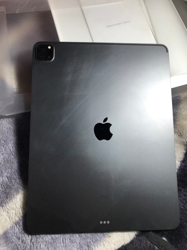 iPad Pro 12.9” 4th Gen. Cellular 128GB Space Gray