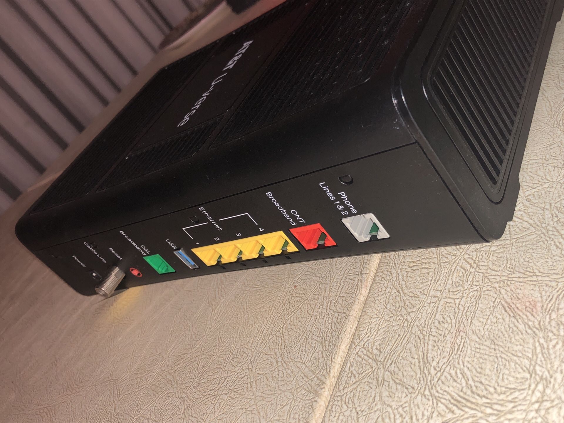 Att U-Verse Cable /broadband DSL modem