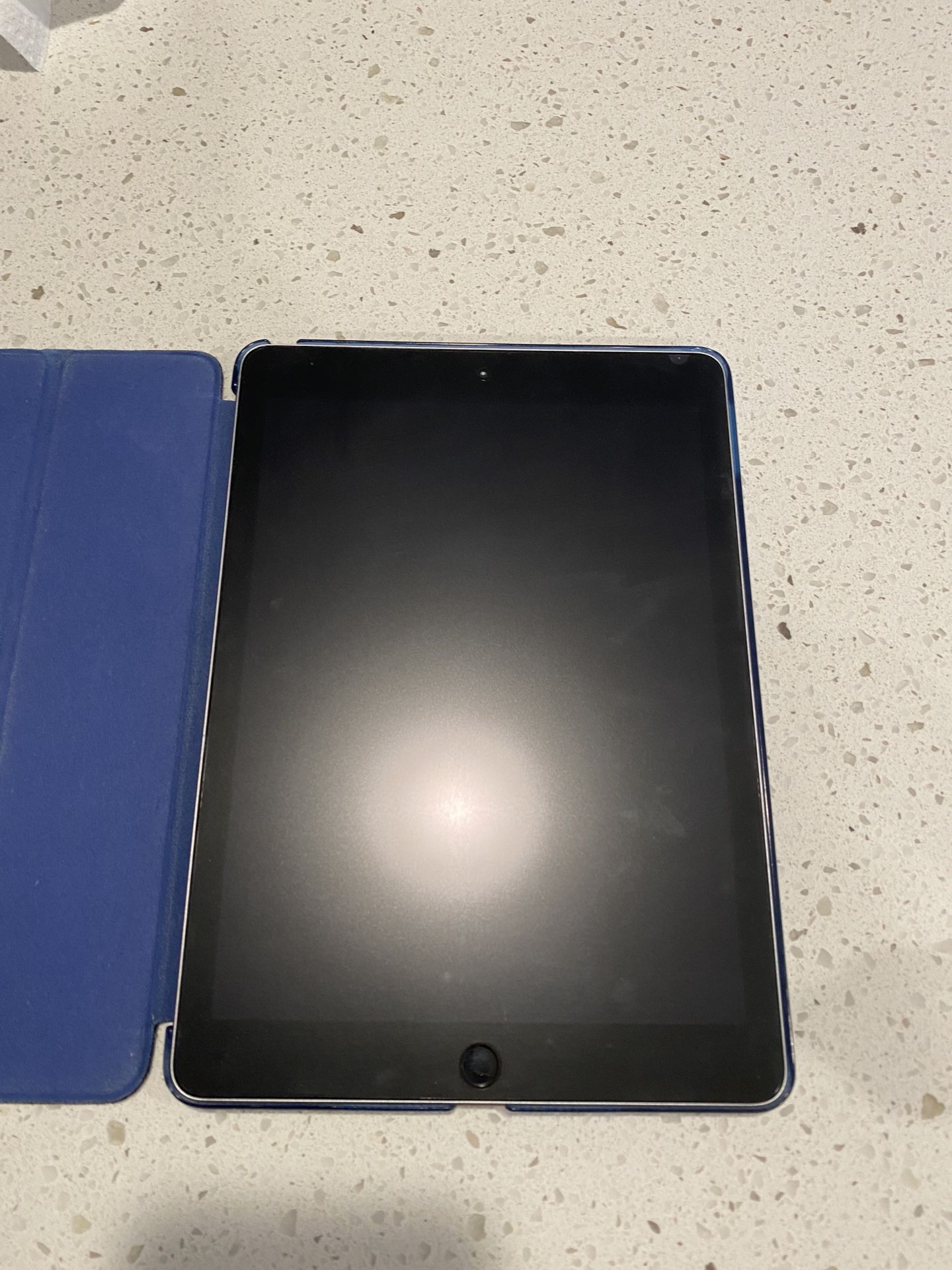 iPad 6 (2018) and Apple Pencil 1