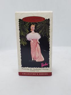 Hallmark 1996 Barbie Ornament Featuring enchanted evening 3rd Series 

Brand new in box, kept in box. 
Box has light wear, minor scuffs due to storage Thumbnail