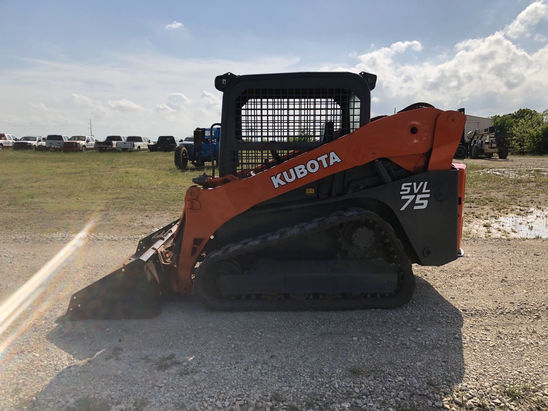 2014 kubota skid steer svl75