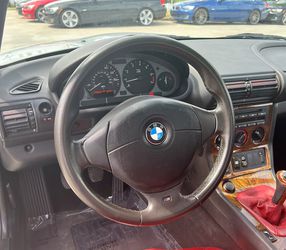 2000 BMW Z3 Thumbnail