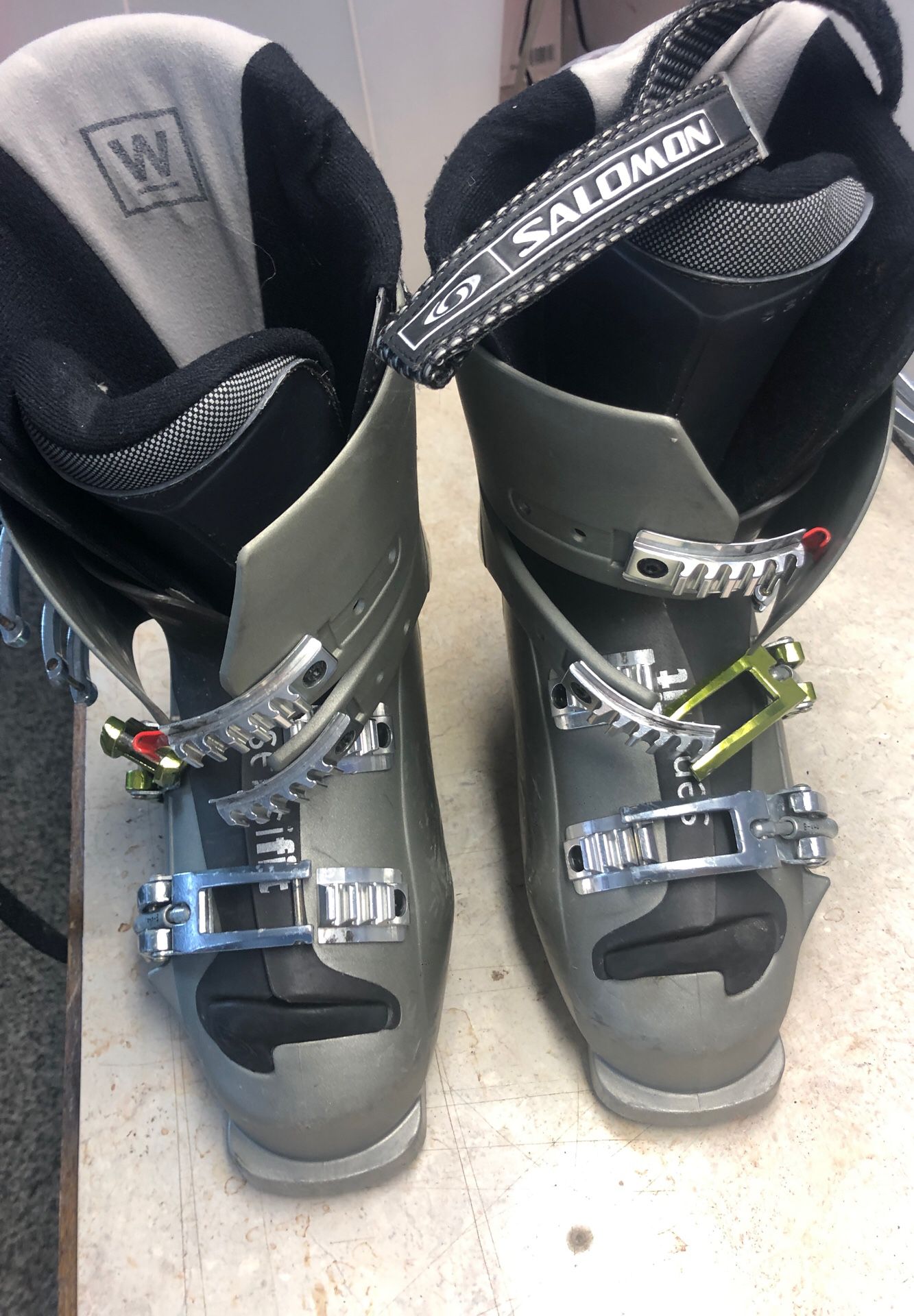 salomon sensifit ski boots xwave