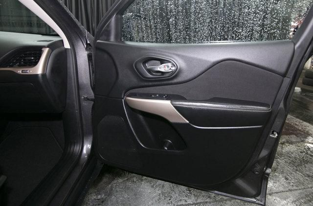2018 Jeep Cherokee
