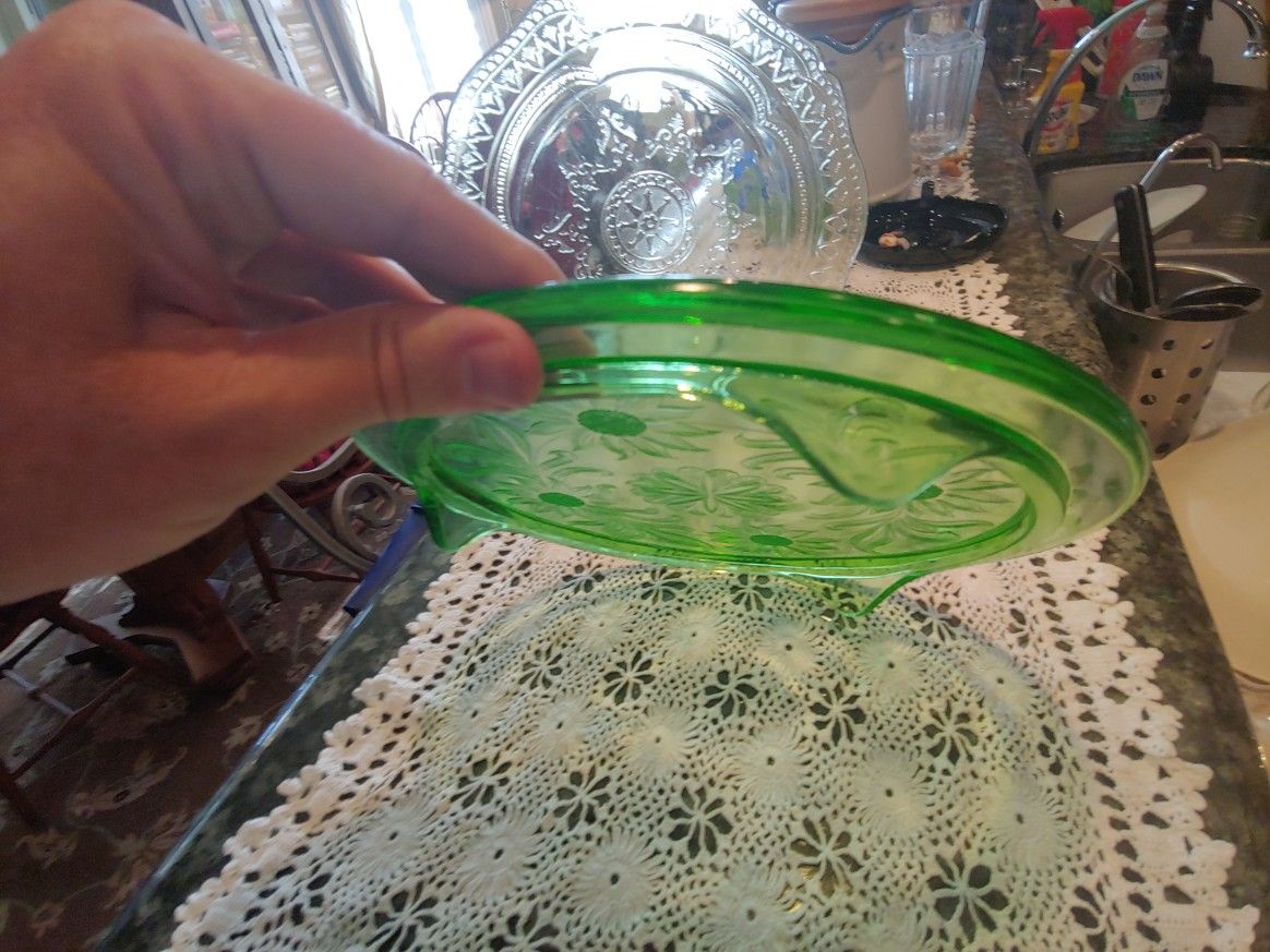 TWO DEPRESSION GLASS PIECES