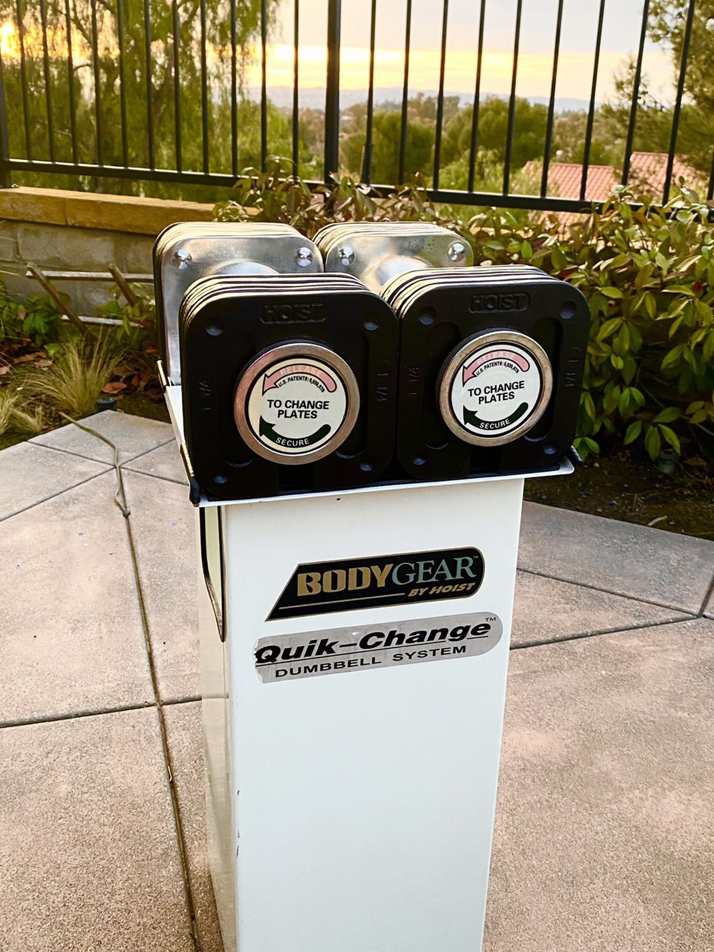 Hoist Adjustable Dumbbells 45 Lb Each for Sale in Mission Viejo, CA