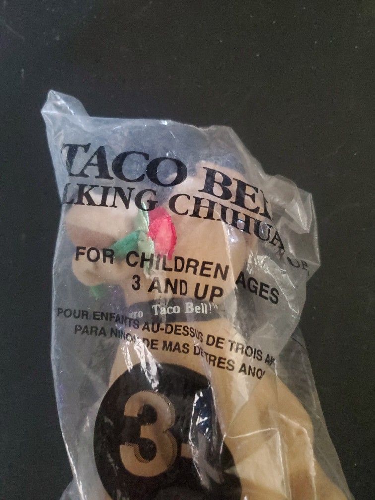 Vintage Talking Taco Bell Chihuahua New In Package