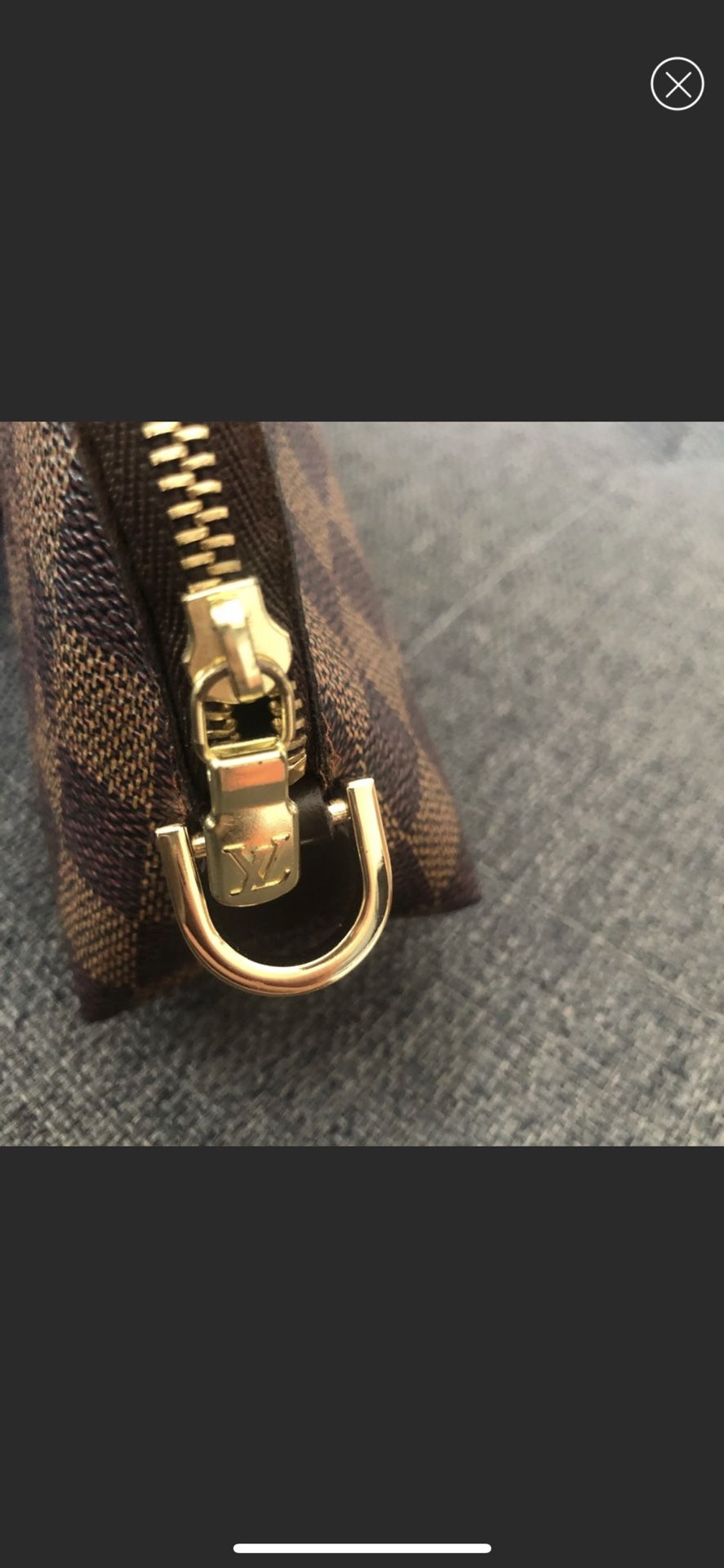 Authentic Louis Vuitton cosmetic bag pochette damier Ebene With Chain 