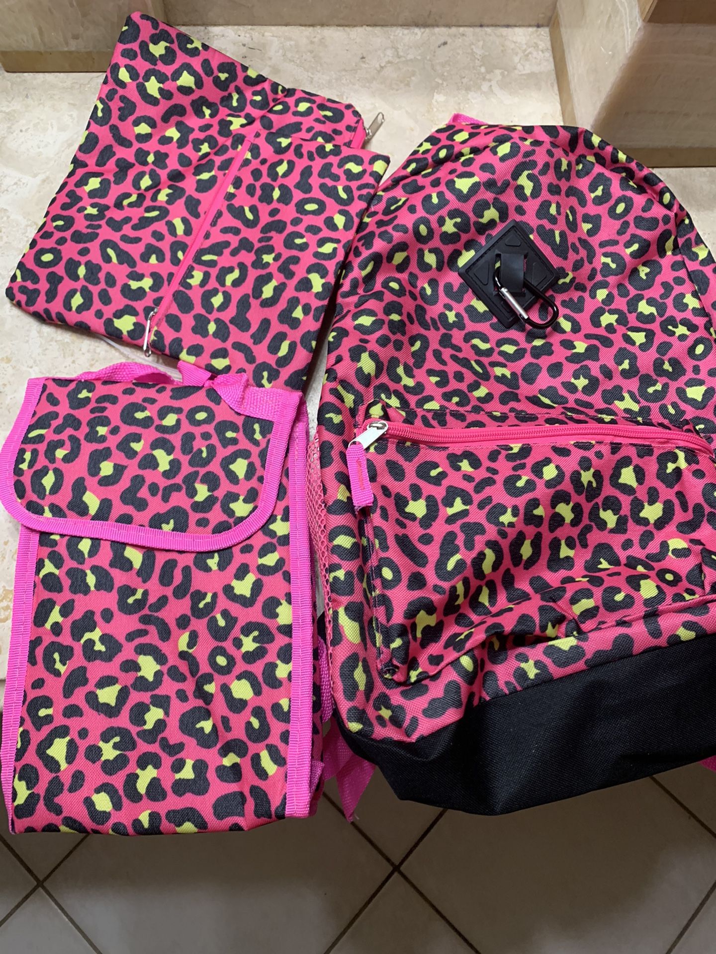 Girls Backpack 🎒 With Matching Lunch Bag And Pencil Holder