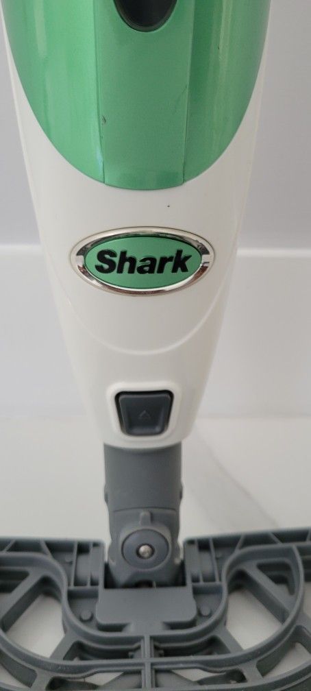 Shark 2 In 1 Steam Pocket Mop
