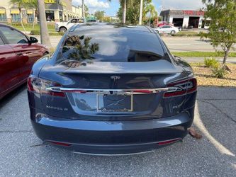 2016 Tesla Model S Thumbnail