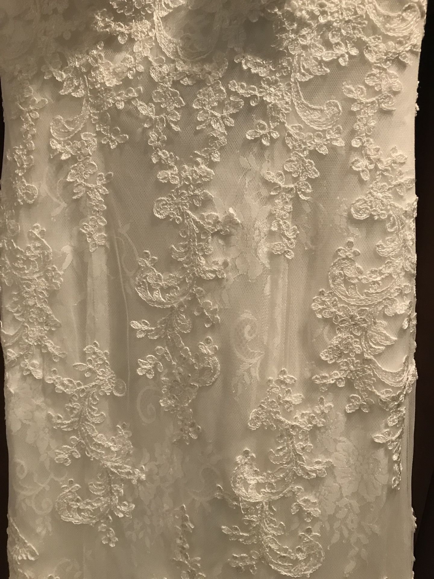 Ivory Alfred Angelo Wedding Dress (size 4)