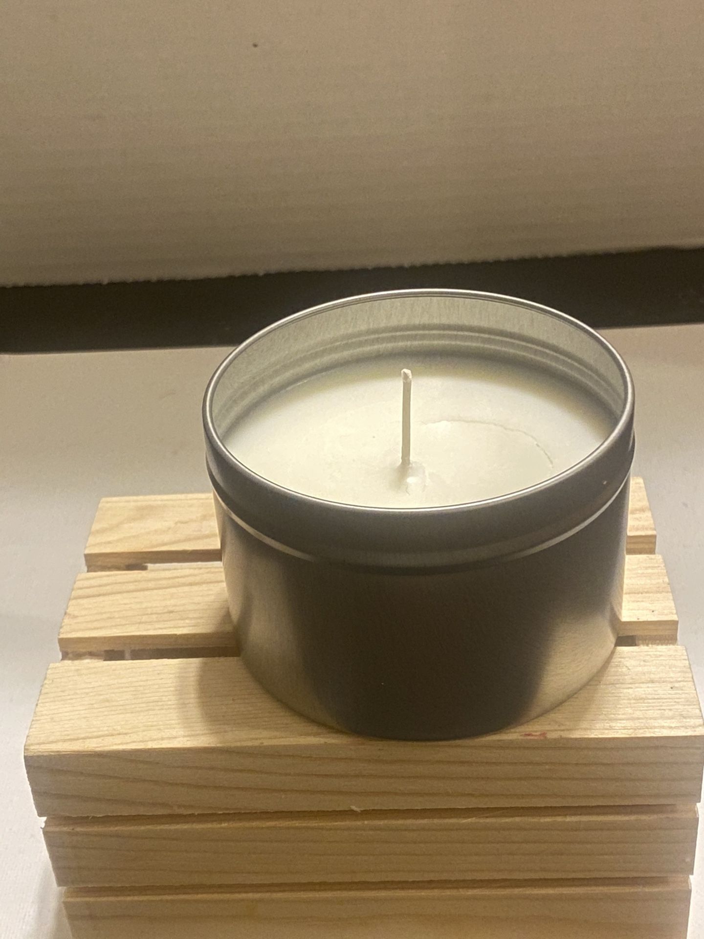 Hand Poured 8oz Candle(You pick scent)