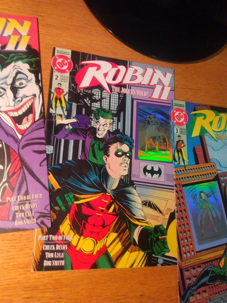 ROBIN II COMICS WITH HOLOGRAM ..ISSUES 2, 2 VARIANT, 3,4...4 ISSUES IN ALL