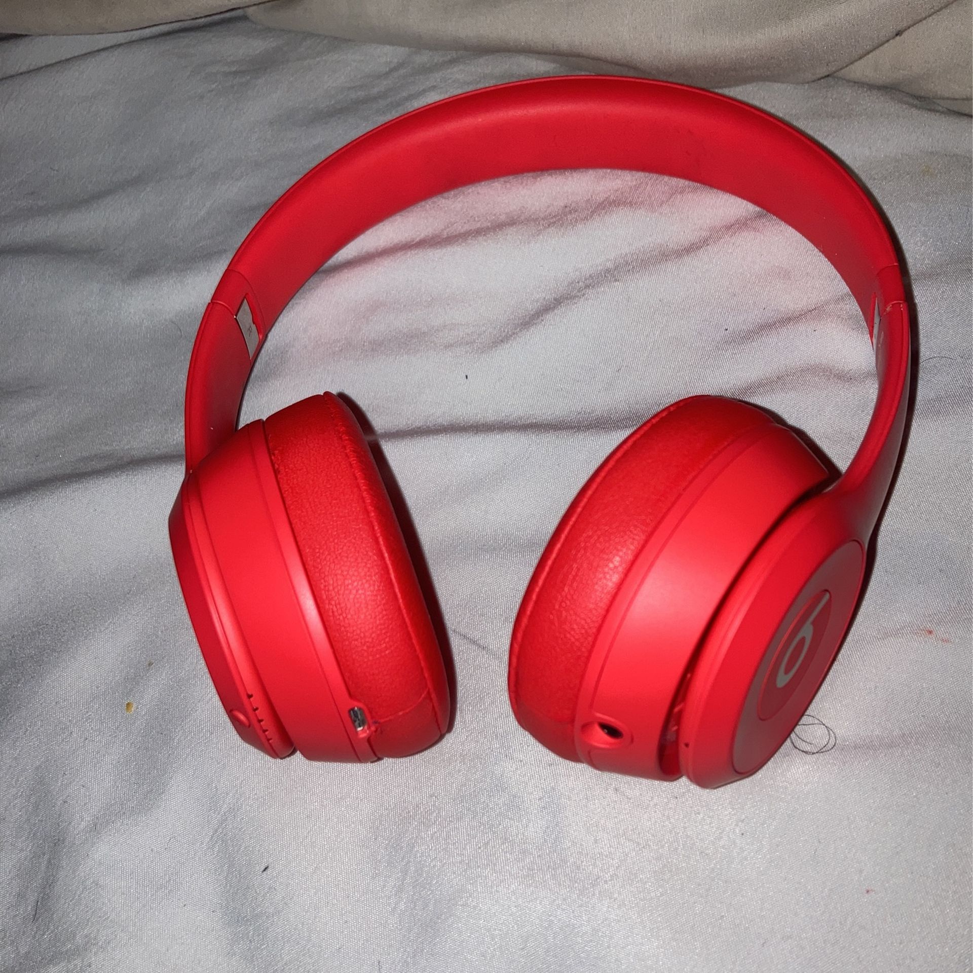 Solo 3 Red Beats Wireless