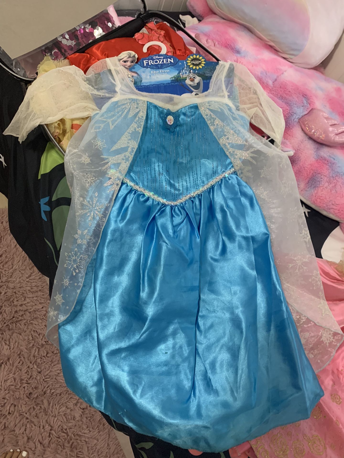 girls costumes ,