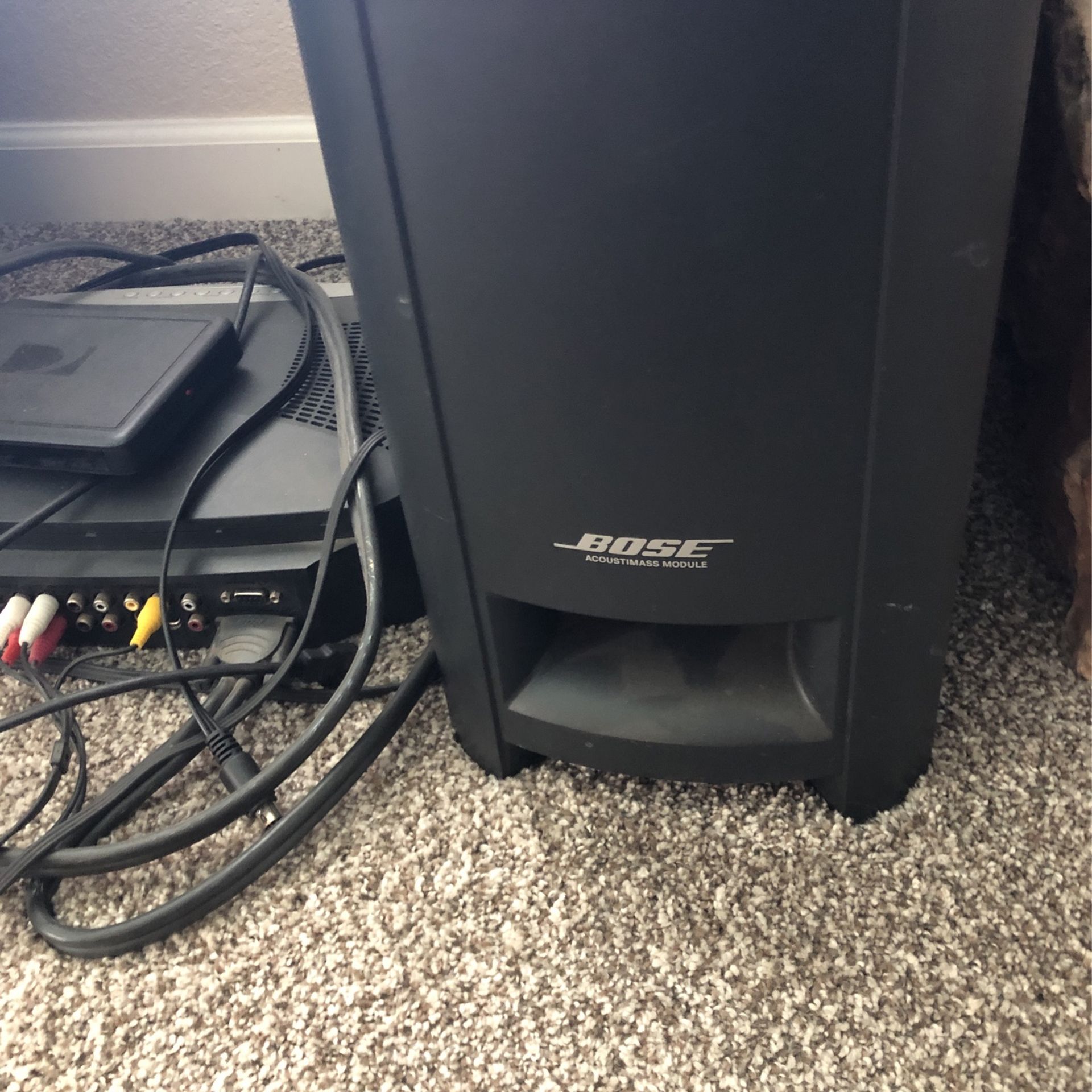 BOSE 321 Surround Sound System