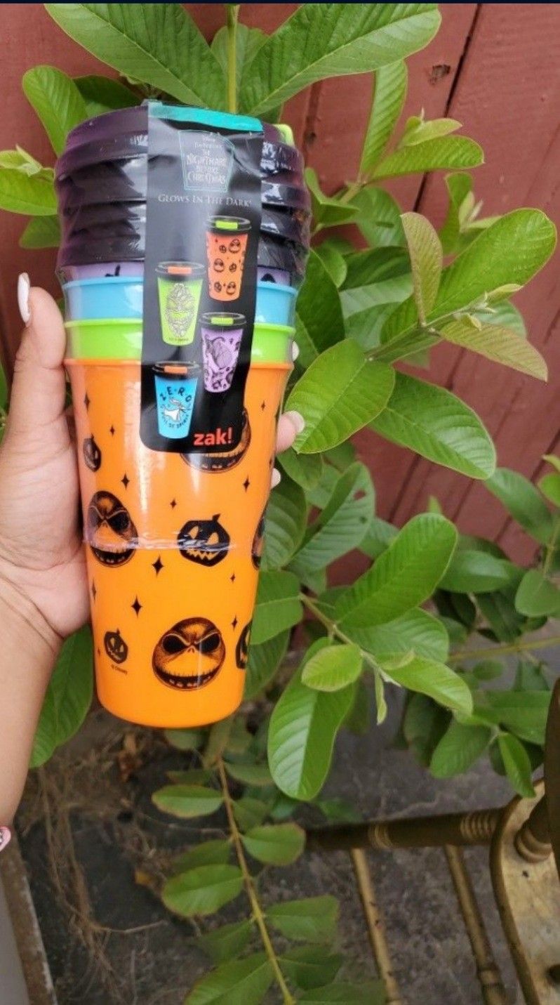 Zak Night before christmas Cups