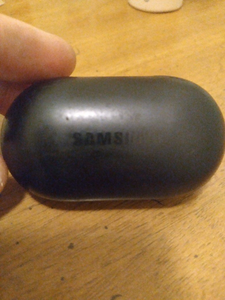 Samsung Galaxy buds 50$