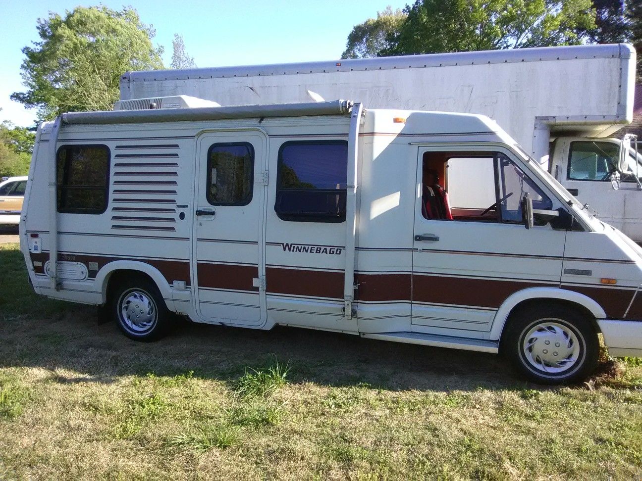 1985 winnebago lesharo for sale for Sale in Lincolnton, NC OfferUp