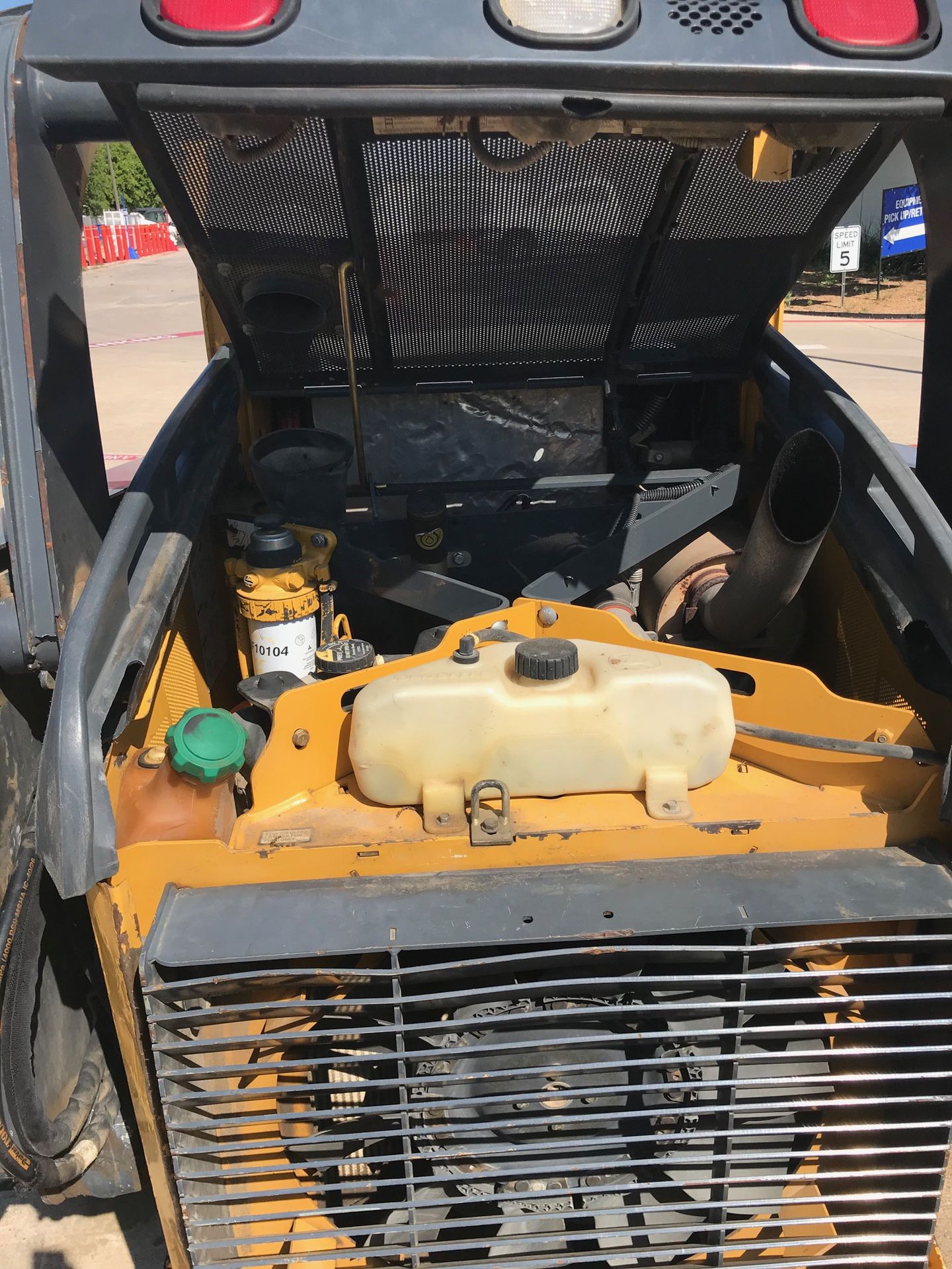 2013 JOHN DEERE 323D SKID STEER
