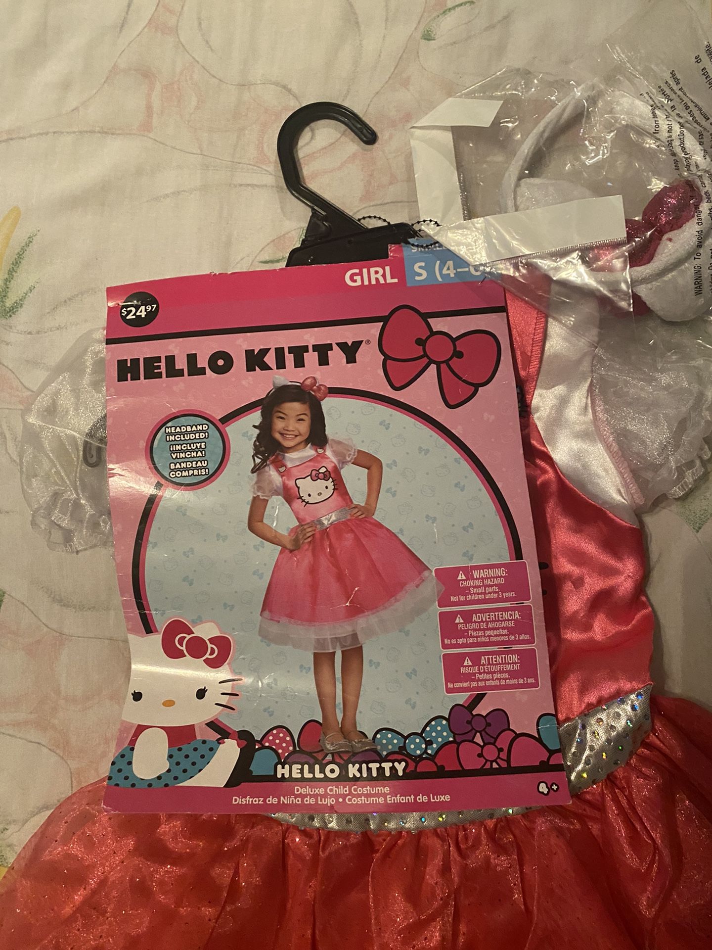 costume enfant 4/6 size new hello kitty